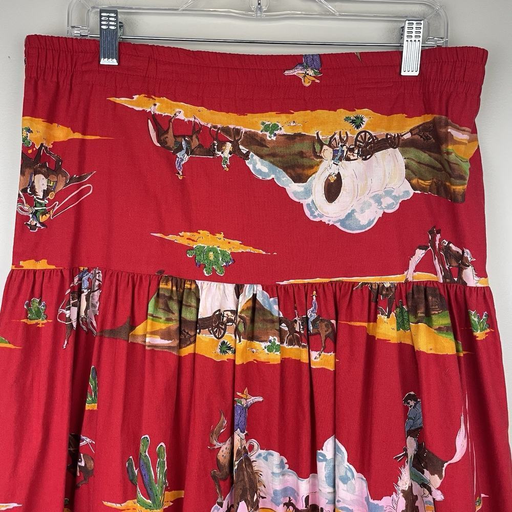 Vintage Western Tiered Midi Skirt Size Medium Red Cowboy Covered Wagon Rodeo USA - Picture 4 of 5